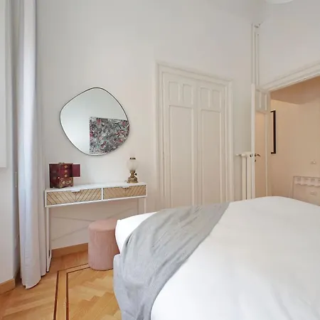 Appartement Treasurerome Adriana Charme 4br *